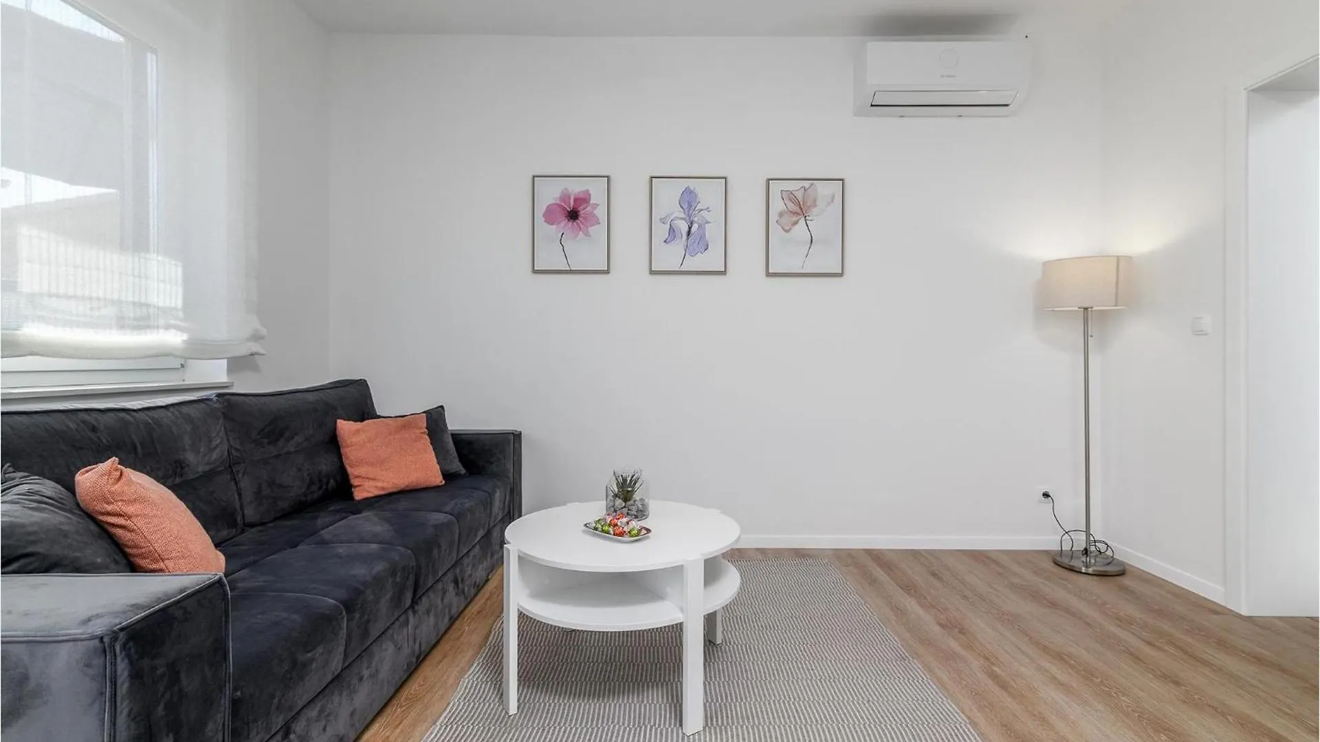 1 Bedroom Nice Apartment In Rovinj 0*,