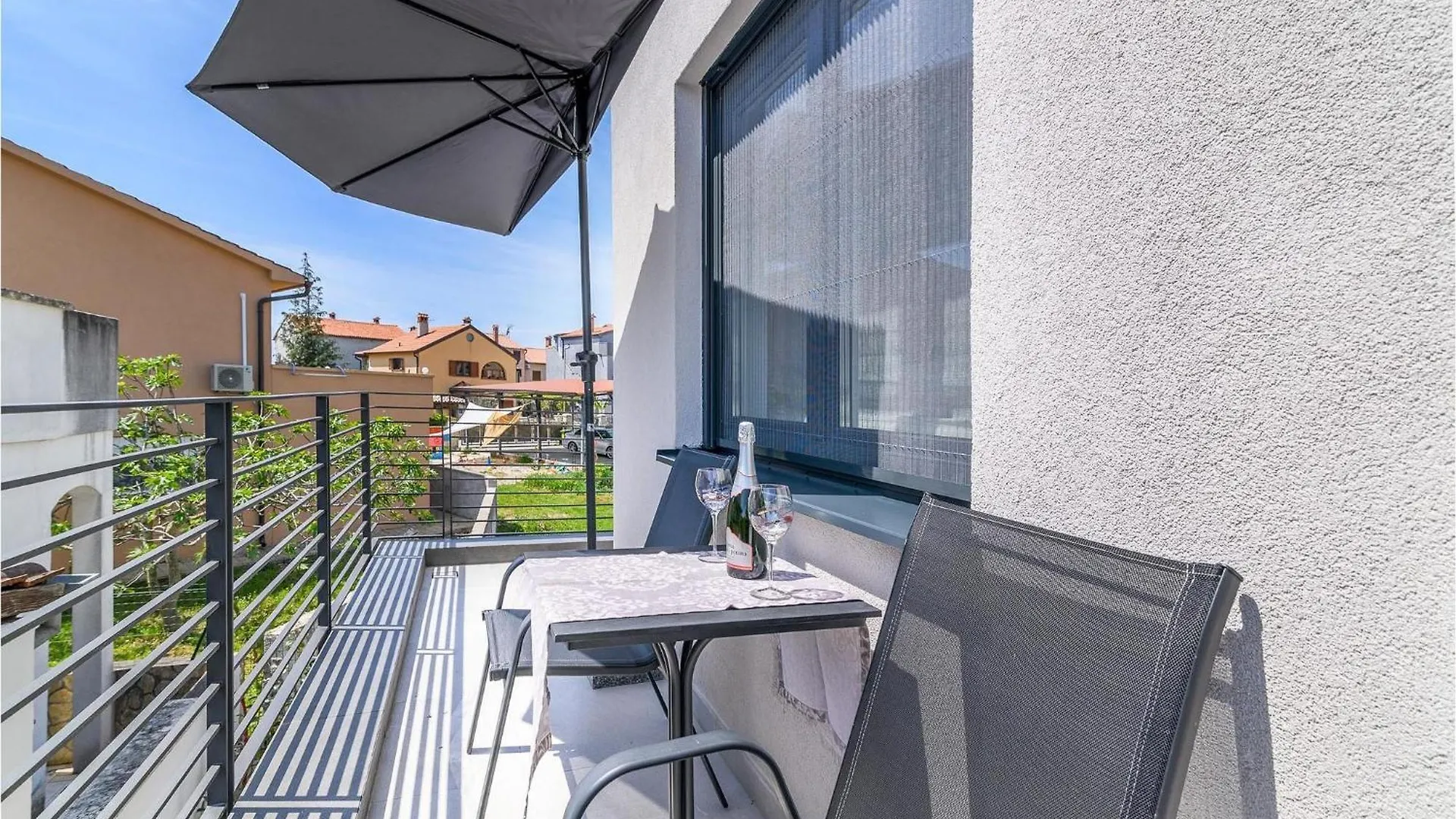 1 Bedroom Nice Apartment In Rovinj